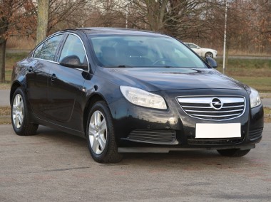 Opel Insignia , GAZ, Klimatronic, Tempomat-1