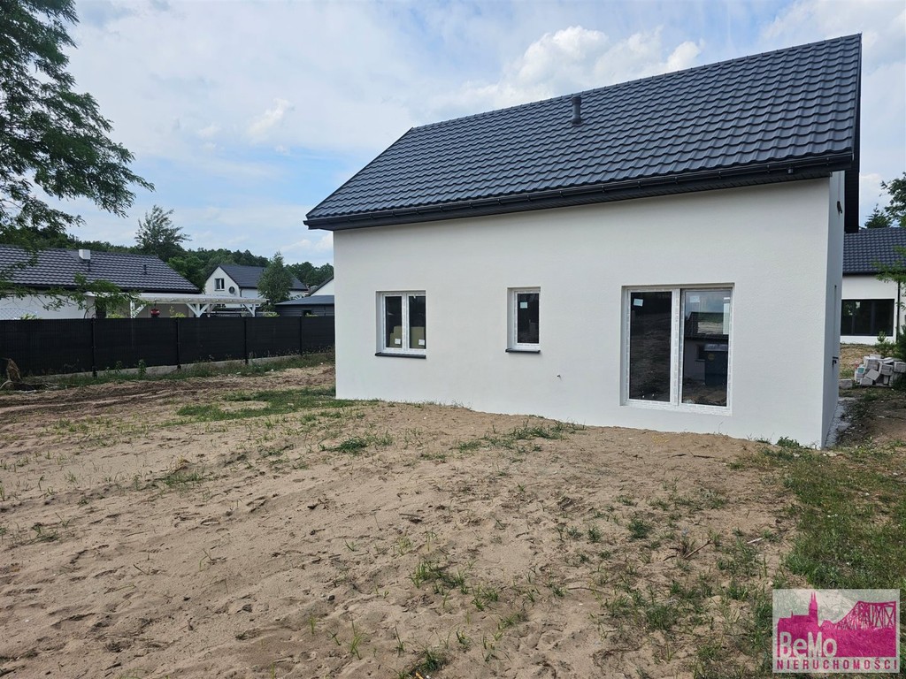 Dom na sprzedaż, 3 pokoje, 98 m², Fabianki