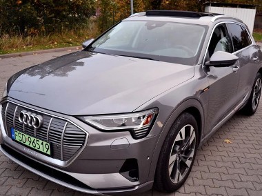 Audi e-tron-1