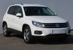 Volkswagen Tiguan , Salon Polska, Serwis ASO, Navi, Xenon, Bi-Xenon,