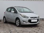 Hyundai ix20 , Klima, Parktronic, Dach panoramiczny,ALU