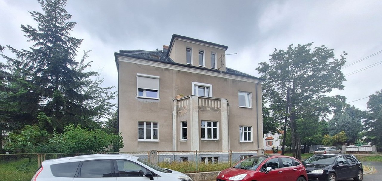 Atrakcyjny lokal w spokojnej części Poznania na Dębcu