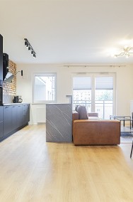 Mieszkanie 3-pok | 60 m2 | Balkon | Browary-2