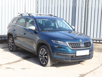 Skoda Kodiaq , Salon Polska, Automat, 7 miejsc, VAT 23%, Skóra,