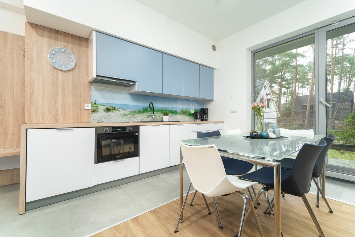 Klimatyczny apartament przy plaży z garażem w Pobierowie na sprzedaż!