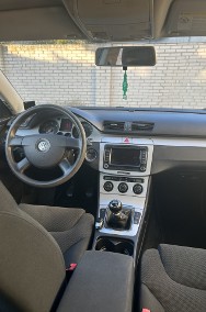 Do sprzedaży VW Passat B6 2.0 TDI Comfortline-2