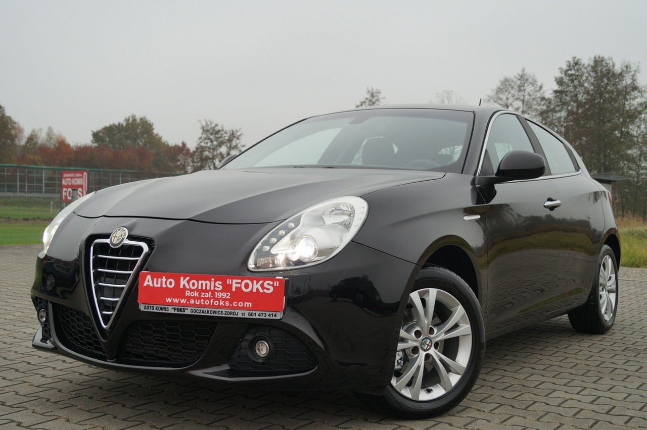 Alfa Romeo Giulietta Nouva Salon PL I wszy wł. 1,4 120 km Hak zadbany 11 Lat jeden właścici