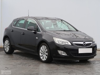 Opel Astra J , Skóra, Klimatronic, Tempomat, Parktronic-1