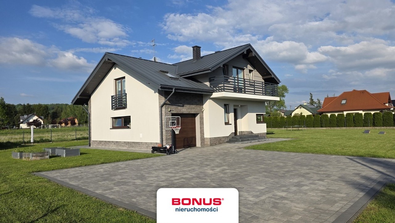 Dom z dużym ogrodem i garażem | 3 km od Krosna - Widok 2