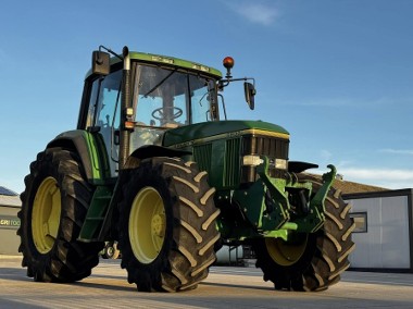 Ciągnik rolniczy John Deere 6800- Gotowy do pracy!-1