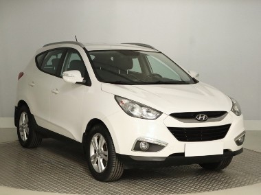 Hyundai ix35 , Salon Polska, Skóra, Klimatronic, Tempomat-1
