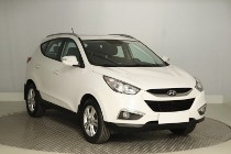 Hyundai ix35 , Salon Polska, Skóra, Klimatronic, Tempomat