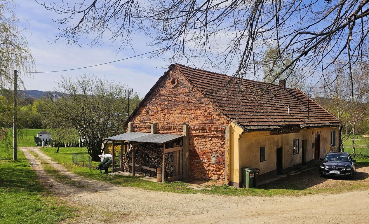 Dom 120m2 z dużą działką budowlaną – Krzyszkowice, 20 minut od Krakowa