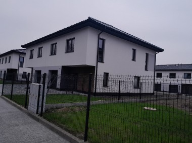 Dom Bliżniaczy-1