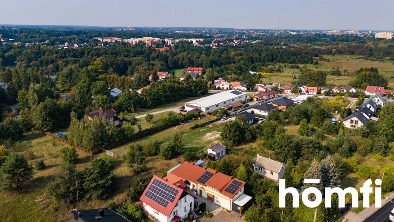 Działka 1175 m² z fundamentami na dom 325 m² – pohled 4