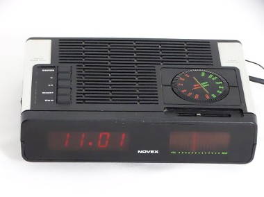 Radiobudzik Novex Electronic 177 vintage z lat 80-1