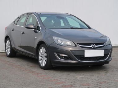 Opel Astra J , GAZ, Skóra, Navi, Klimatronic, Tempomat, Parktronic-1