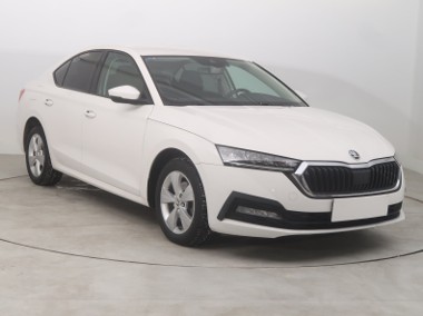 Skoda Octavia IV , Salon Polska, Serwis ASO, Klimatronic, Tempomat, Parktronic-1