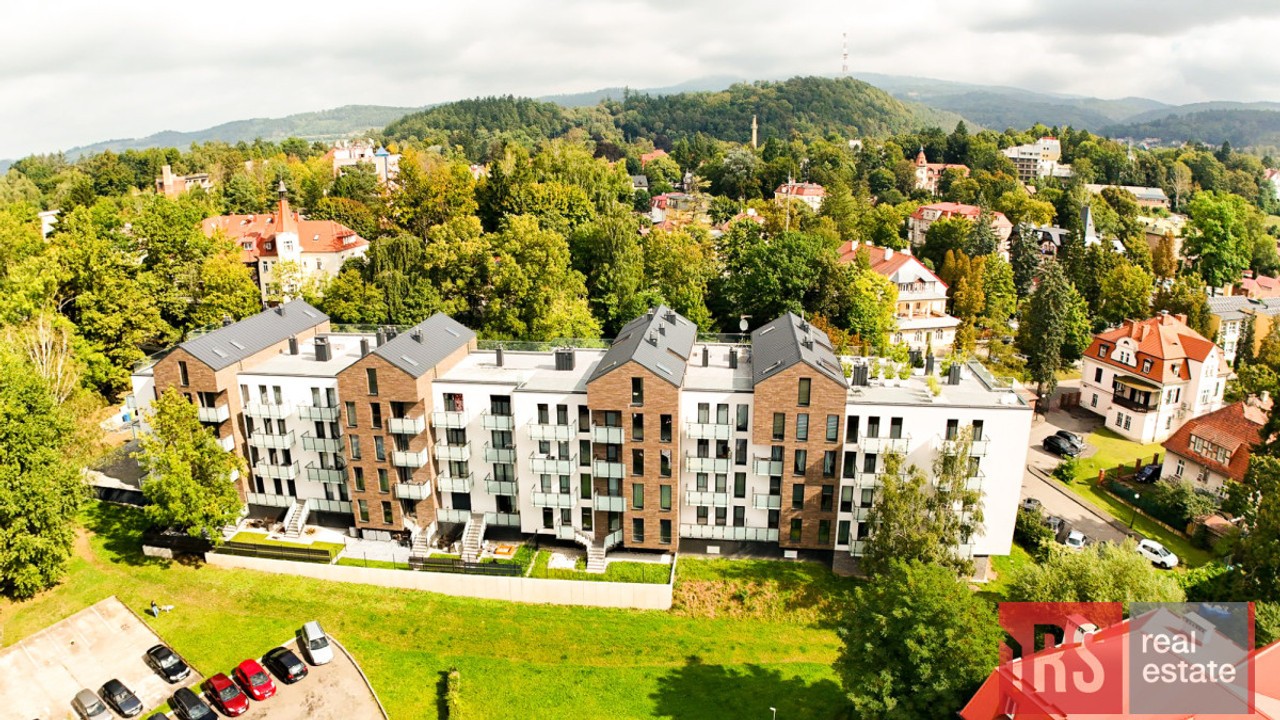 Mieszkanie na sprzedaż, 3 pokoje, 93 m², Kudowa-Zdrój