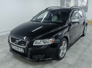 Volvo V50 2.0D R-Design Momentum-1