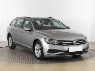 Volkswagen Passat B8 Salon Polska, 1. Właściciel, VAT 23%, Klimatronic, Tempomat,-1