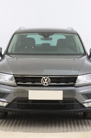 Volkswagen Tiguan , Salon Polska, DSG, Navi, Klimatronic, Tempomat, Parktronic-2