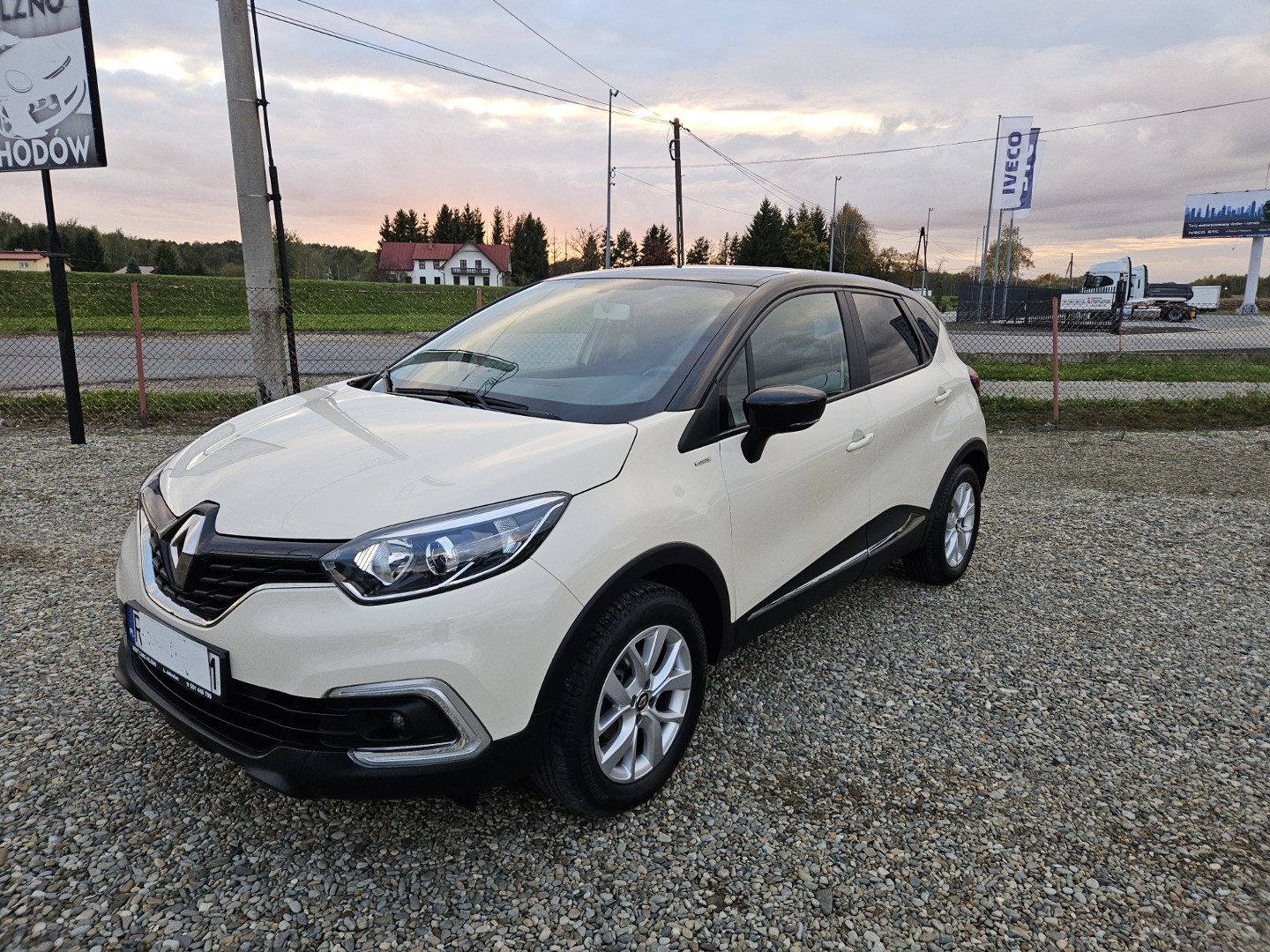 Renault Captur limited pierw. właściciel kup. w Polsce