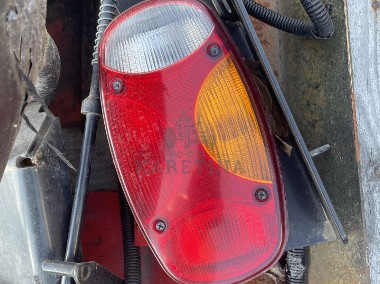 Manitou 735 - lampy tylne-2