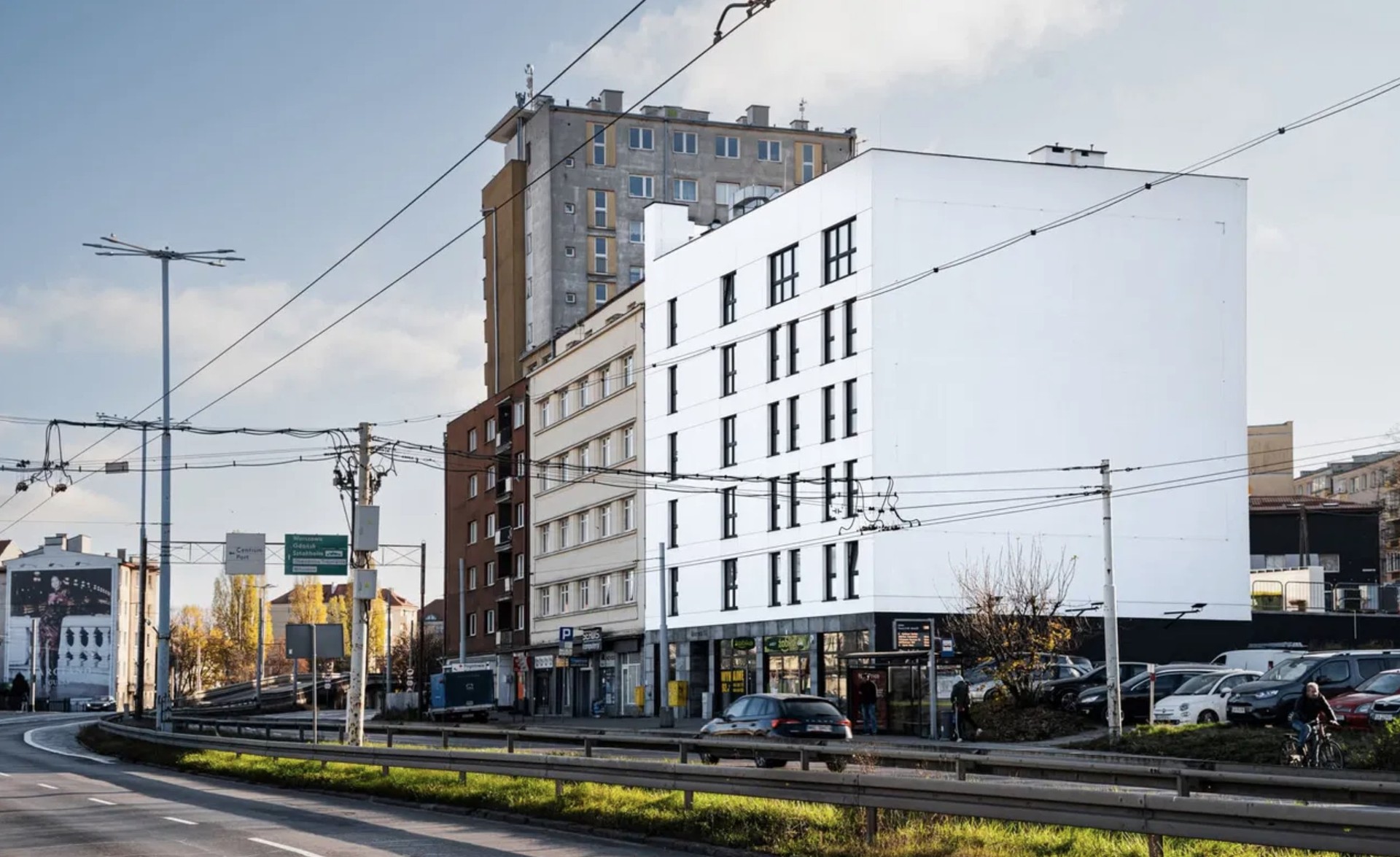 Prestiżowy Budynek Inwestycyjny w Centrum Gdyni, Gdynia