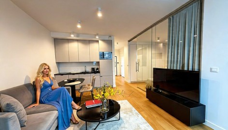 Apartamentowiec Grzybowska 37