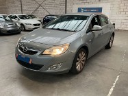 Opel Astra J Bezwypakowy! Cosmo!