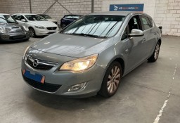 Opel Astra J Bezwypakowy! Cosmo!