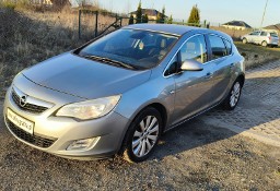Opel Astra J Bezwypakowy! Cosmo!
