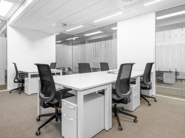 10-osobowa powierzchnia biurowa na planie otwartym-Regus Centrum Finansowe-1
