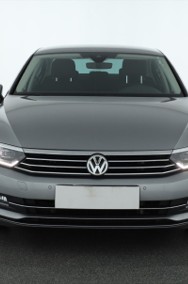 Volkswagen Passat B8 , Salon Polska, 1. Właściciel, Serwis ASO, VAT 23%, Navi,-2