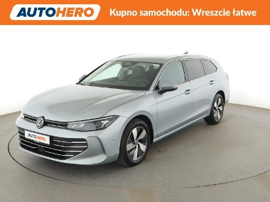 Volkswagen Passat B8 mHEV DSG full LED virtual cocpit navi grzane fotele kamery i czujnik-1