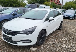 Opel Astra K Polecam