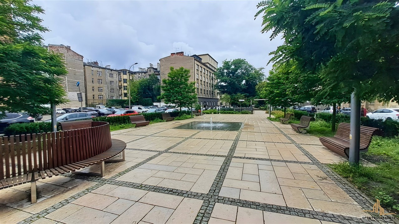 nieruchomość komercyjna na sprzedaż