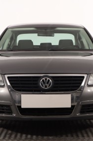 Volkswagen Passat B6 , Klimatronic, Tempomat, Parktronic, Podgrzewane siedzienia,-2
