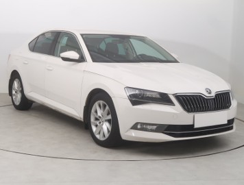 Skoda Superb III , Salon Polska, Xenon, Bi-Xenon, Klimatronic, Tempomat,
