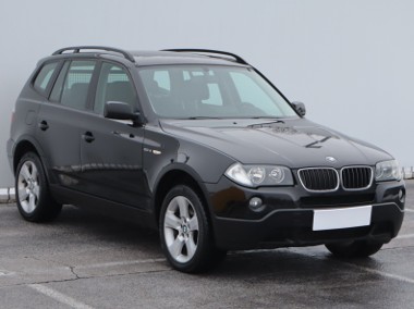 BMW X3 I (E83) , 177 KM, Klima, Parktronic, Dach panoramiczny-1