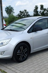 Opel Astra J Oryginalny lakier/6 biegów/Światła jazdy dziennej/Alufelgi/Tempomat-2