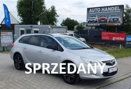 Opel Astra J Oryginalny lakier/6 biegów/Światła jazdy dziennej/Alufelgi/Tempomat