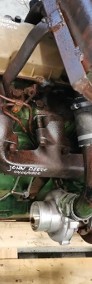 Głowica silnika John Deere {4039TF}-3