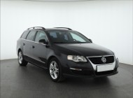 Volkswagen Passat B6 , Klimatronic, Tempomat, Parktronic,ALU