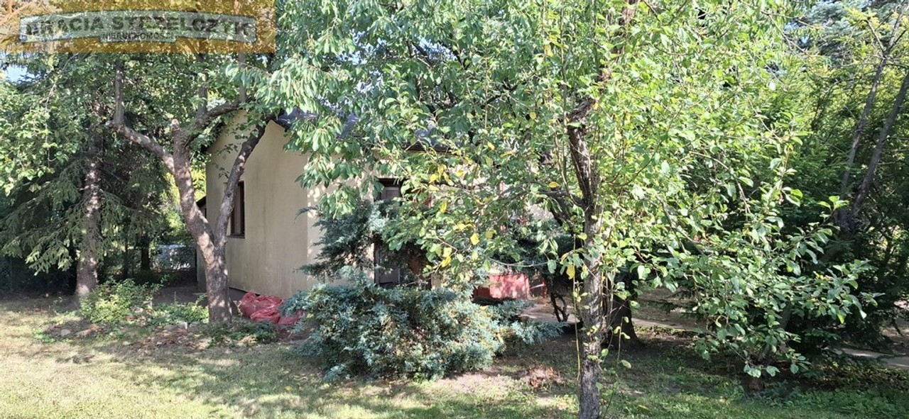 Działka ROD Siekierki II - 300 m² z małym domkiem, Warszawa