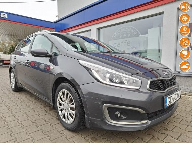 Kia Cee'd II Salon PL Benzyna 1.6 2016r-1