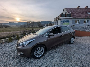 Kia Cee'd II 1,6 benzyna, Ledy-1