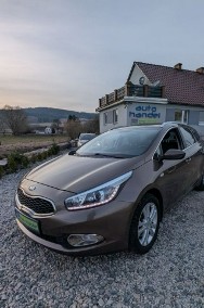 Kia Cee'd II 1,6 benzyna, Ledy-2