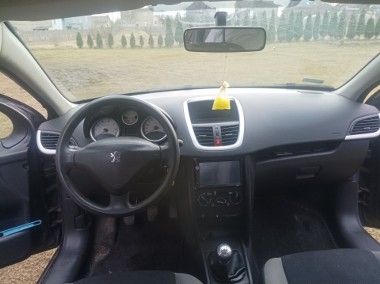 Witam. Mam do sprzedania zadbanego Peugeot 207 1.4 16v .-1